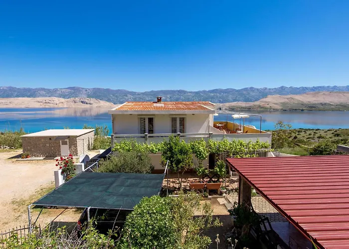1 Bedroom Stunning In Bosana Kolan