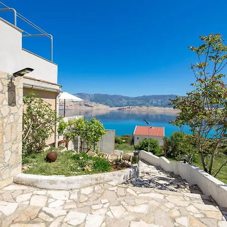 Apartment 1 Bedroom Stunning In Bosana Stan Trigraci