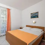 1 Bedroom Stunning In Bosana * Stan Trigraci