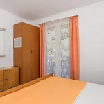 1 Bedroom Stunning In Bosana *